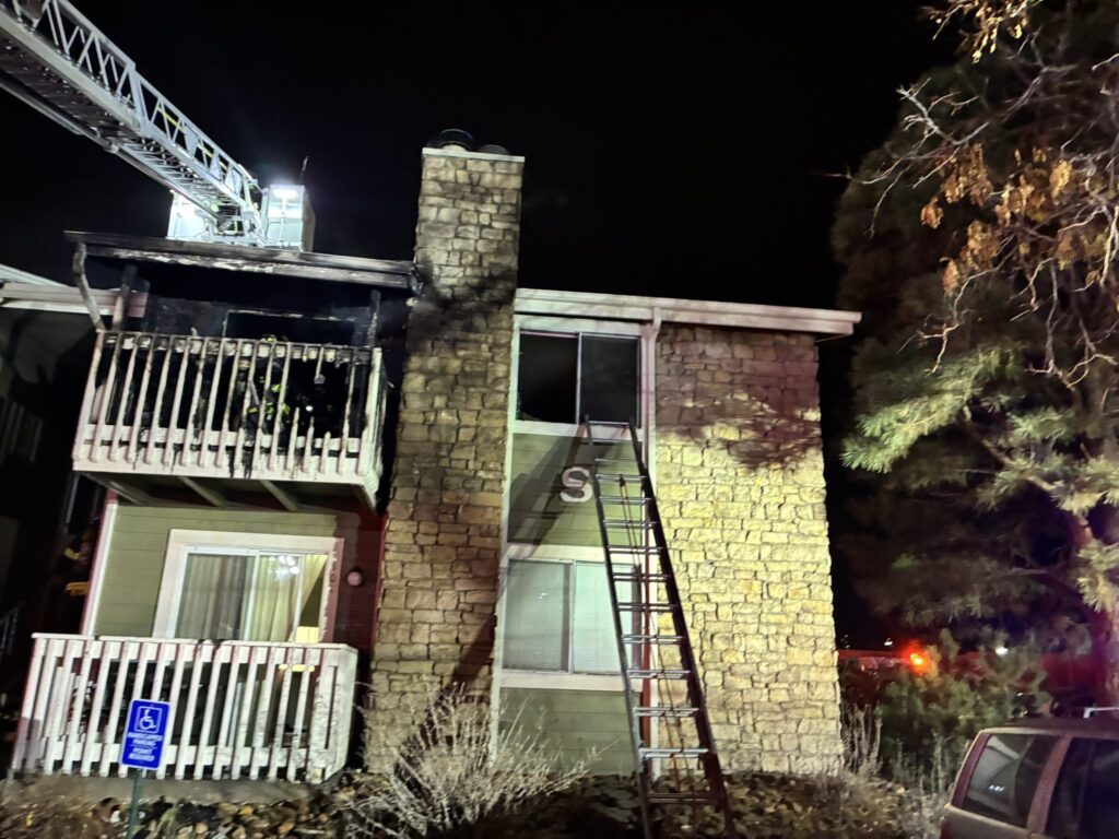 Incendio En Apartamentos En Denver: Bomberos Controlan Emergencia Sin Heridos - Noticias Notivalle